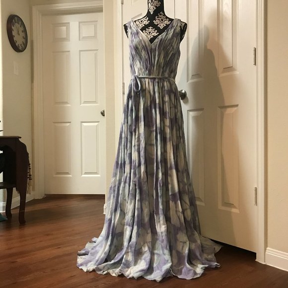 Vera Wang Dresses & Skirts - Vera Wang Evening Dress Size 10